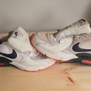 Nike Air Max Excee White Black Crimson